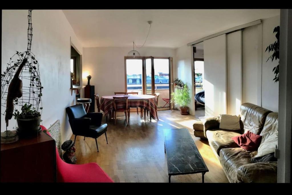 Le Charme De Montmartre A Ciel Ouvert Párizs Kültér fotó